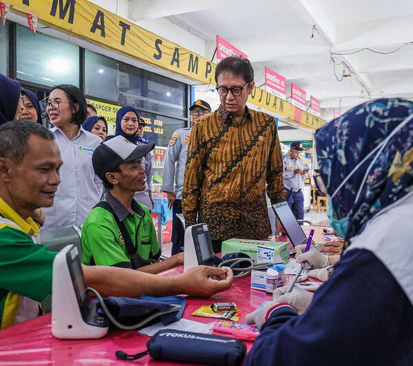 Layanan Kesehatan Mudik Diperluas, Menkes Imbau Pemudik Cek Kesehatan Sebelum Berangkat Layanan Kesehatan Mudik Diperluas, Menkes Imbau Pemudik Cek Kesehatan Sebelum Berangkat