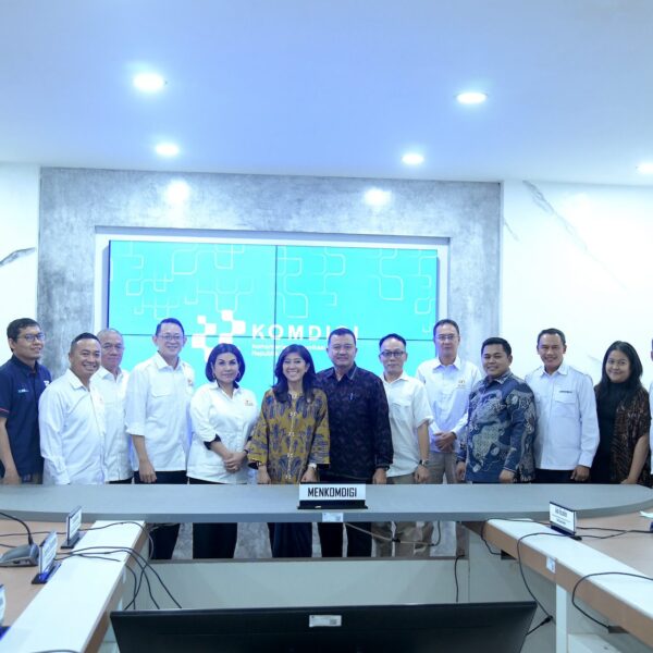 Kemkomdigi Dorong Regulasi Adaptif untuk Transformasi Digital Industri Pos dan Logistik Kemkomdigi Dorong Regulasi Adaptif untuk Transformasi Digital Industri Pos dan Logistik