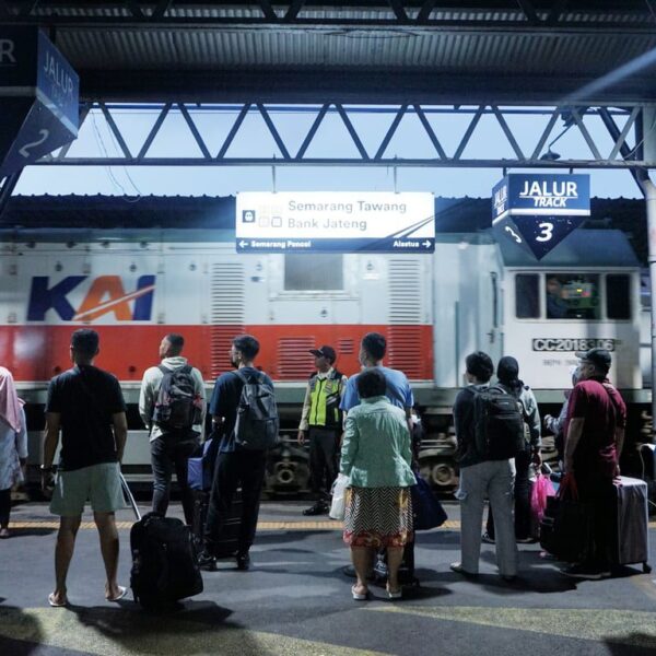 Libur Panjang Kenaikan Yesus Kristus, KAI Daop 4 Tambah KA dan 1.170 Kursi Per Hari Libur Panjang Kenaikan Yesus Kristus, KAI Daop 4 Tambah KA dan 1.170 Kursi Per Hari