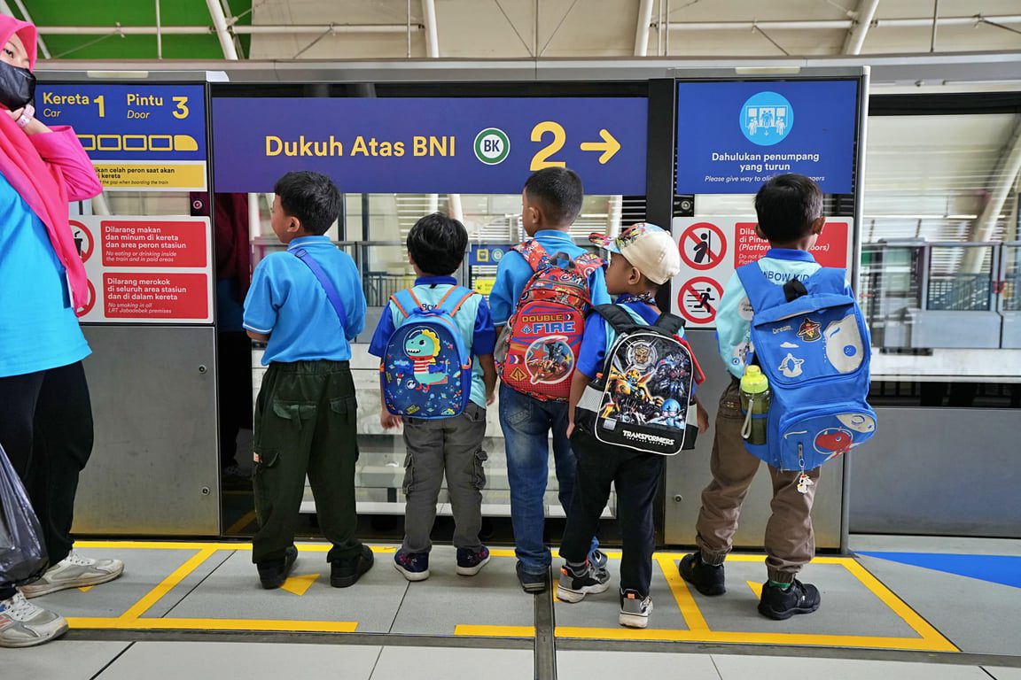 LRT Jabodebek Perkuat Komitmen Pendidikan Lewat Program Edutrain