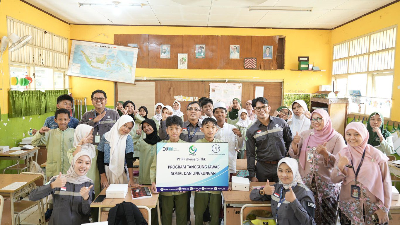 Semangat Hardiknas 2025, PTPP Dorong Gizi dan Pendidikan Lewat Program “Bekal PPintar”