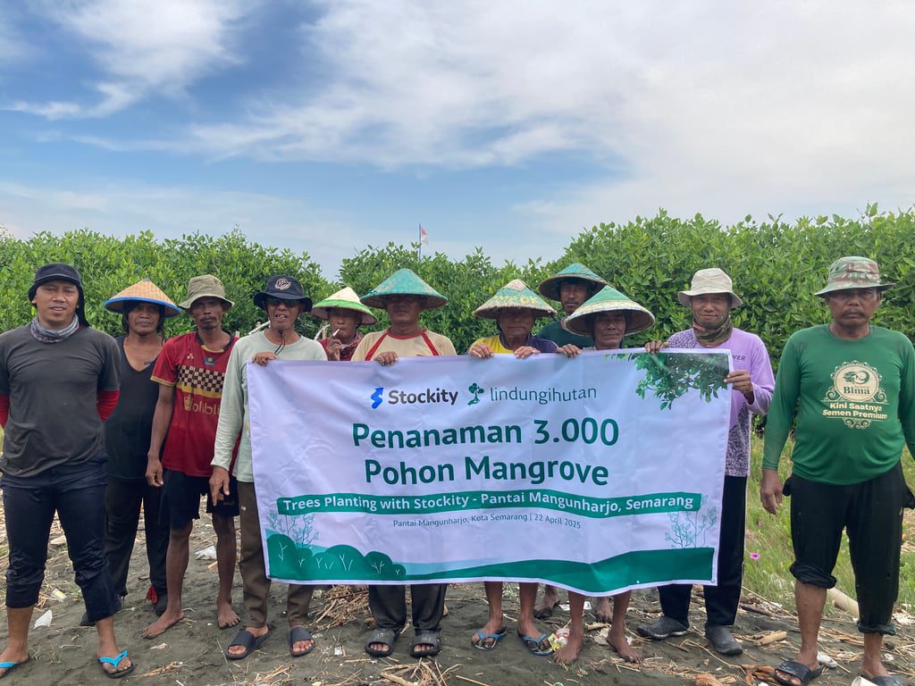 Stockity Tanam 3.000 Mangrove di Semarang, Gandeng LindungiHutan untuk Cegah Abrasi dan Dukung Aksi Iklim